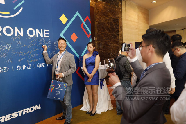 һ_ǻδƪ¡˼Crestron Oneʢھe