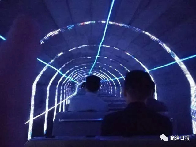 һlͶӰrw᣿